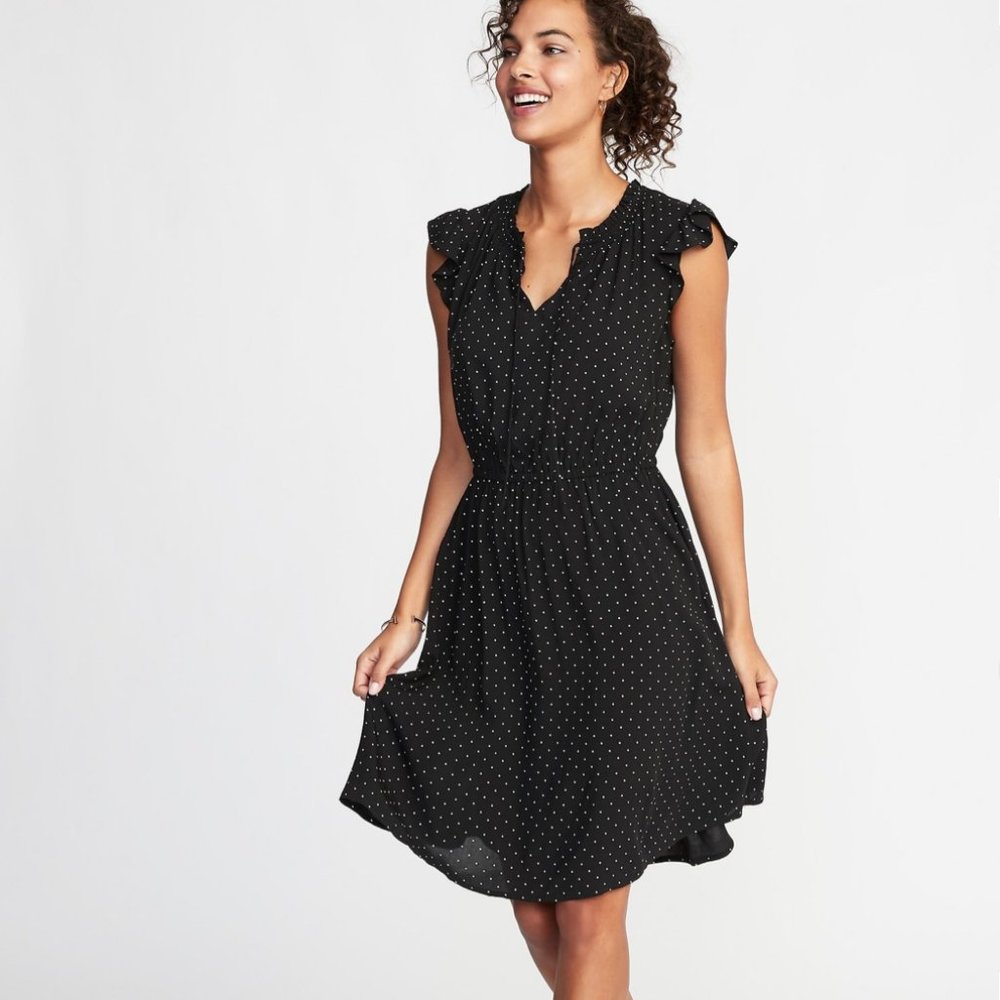 Old Navy waist defined polka dot dress • small